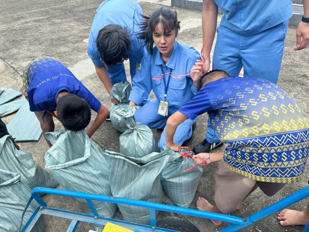 Csr 2025 ณ โรงเรียนวัดกาหลง บางบ่อ สมุทรปราการ (23)