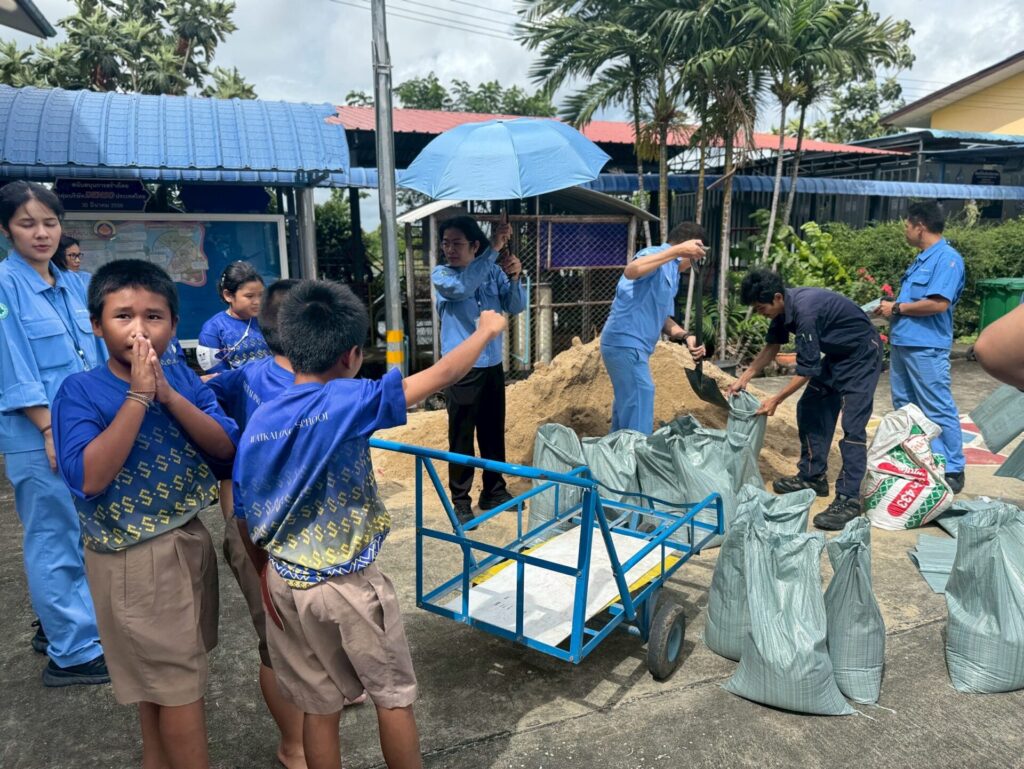 Csr 2025 ณ โรงเรียนวัดกาหลง บางบ่อ สมุทรปราการ (19)